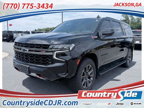 Used 2022 Chevrolet Suburban Z71 AWD/4WD image 1