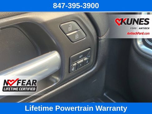 Used 2021 GMC Sierra 1500 AT4 w/ AT4 Premium Package AWD/4WD image 40