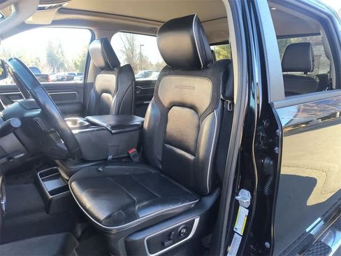 Used 2019 RAM 1500 Laramie image 11