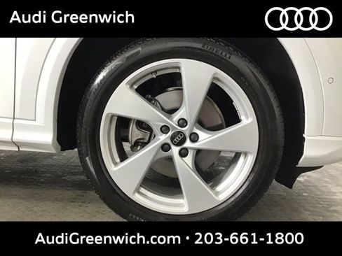 Used 2025 Audi Q5 Premium Plus w/ Premium Plus AWD/4WD image 30