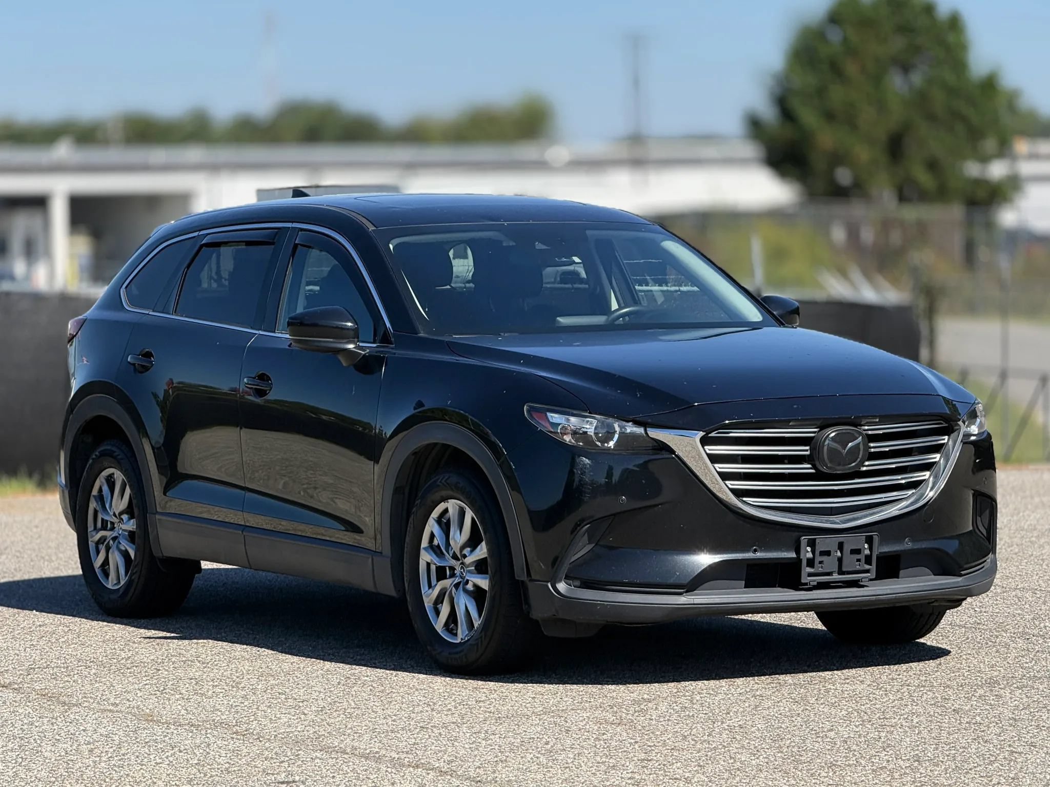 Used 2018 MAZDA CX-9 Touring w/ Touring Premium Package AWD/4WD image 1