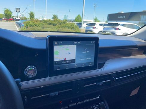 Used 2022 Lincoln Corsair Reserve image 16