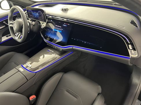 New 2026 Mercedes-Benz E 53 AMG e 4MATIC Sedan image 27