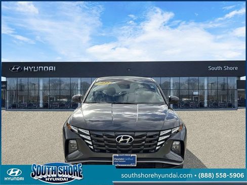 Certified 2022 Hyundai Tucson SE w/ Cargo Package image 2