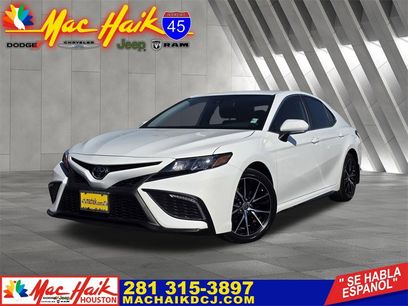 Used 2023 Toyota Camry SE