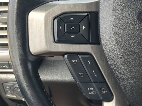 Used 2020 Ford F250 Platinum w/ FX4 Off-Road Package image 26