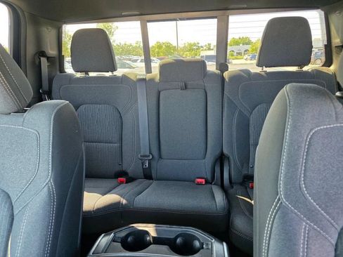 Used 2019 RAM 1500 Big Horn AWD/4WD image 17