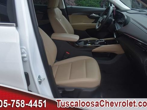 Certified 2024 Buick Envision Preferred AWD/4WD image 21