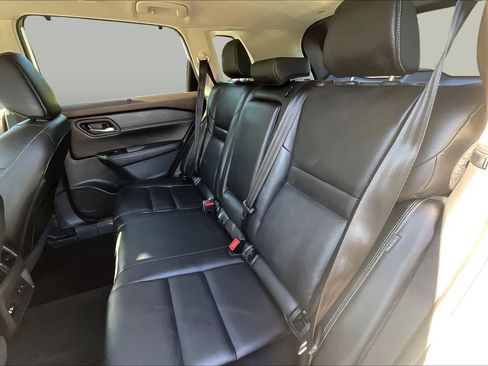 Used 2023 Nissan Rogue SL w/ SL Premium Package FWD image 20