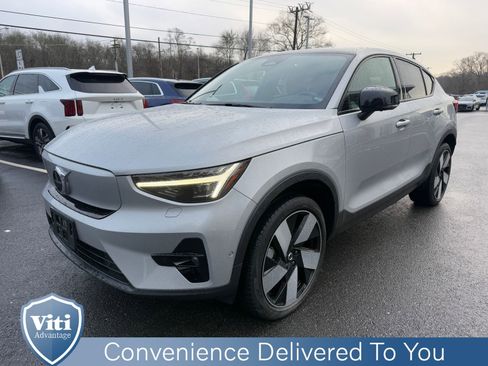 Certified 2023 Volvo C40 P8 Recharge Ultimate image 4