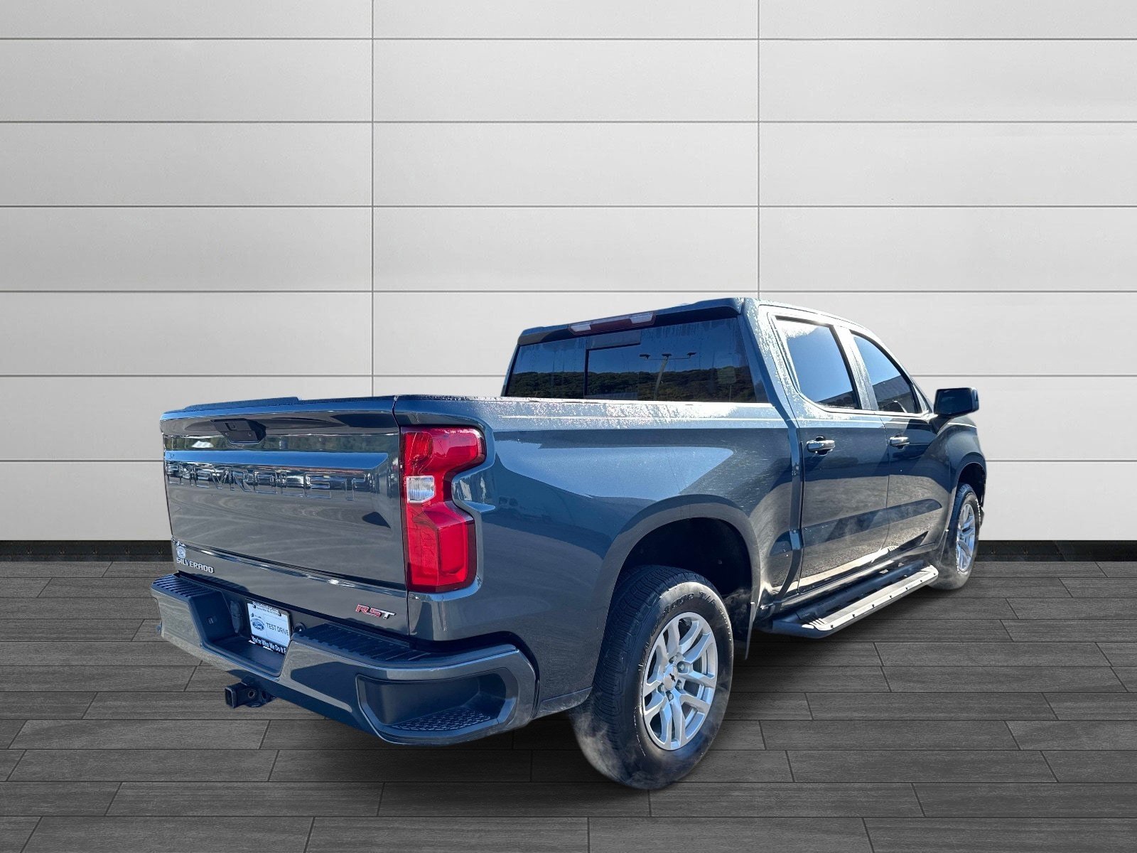 Used 2019 Chevrolet Silverado 1500 RST RWD image 3