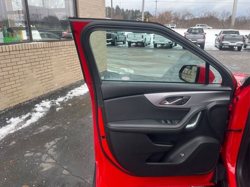 Certified 2023 Chevrolet Blazer LT w/ Convenience Package image 20