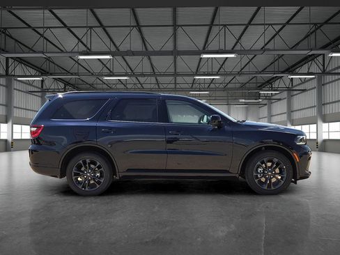 New 2024 Dodge Durango SXT w/ SXT Blacktop Group image 5