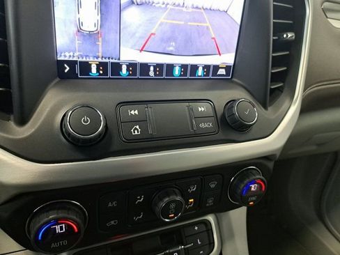 Used 2020 GMC Acadia SLT w/ Premium Package image 13