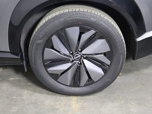 Used 2023 Nissan Ariya AWD image 44