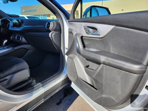 Used 2021 Chevrolet Blazer LT image 22