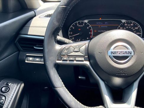 Used 2019 Nissan Altima 2.5 SV FWD image 24