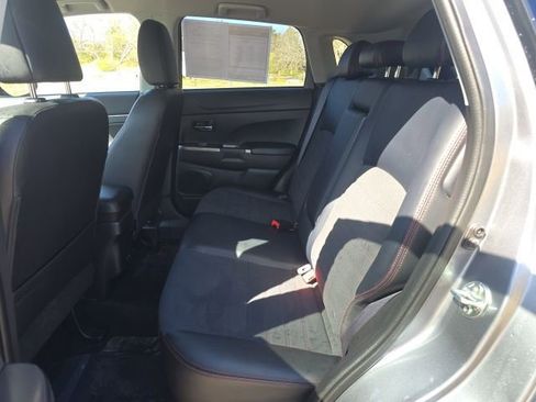 Used 2024 Mitsubishi Outlander Sport SE image 24