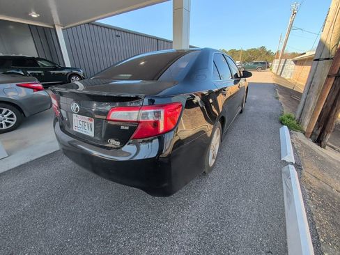 Used 2013 Toyota Camry SE image 6