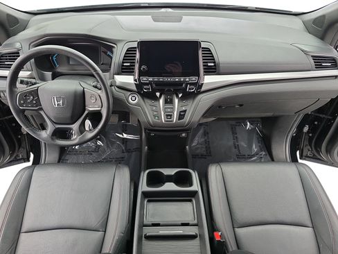 Used 2024 Honda Odyssey Sport image 9