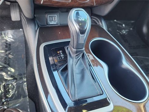 Used 2019 INFINITI QX60 Luxe w/ Sensory Package image 20