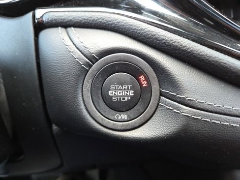 Used 2022 Dodge Durango GT image 17