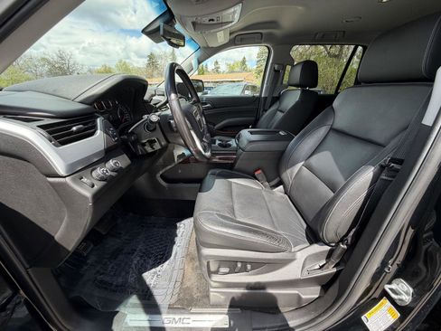 Used 2018 GMC Yukon SLT AWD/4WD image 8
