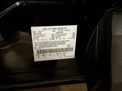 Used 2024 Ford Edge SEL w/ Convenience Package image 31