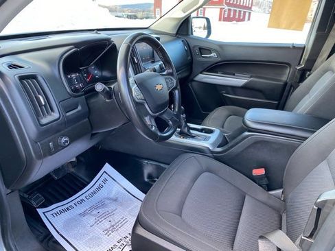 Used 2022 Chevrolet Colorado LT w/ Fleet Safety Package image 9