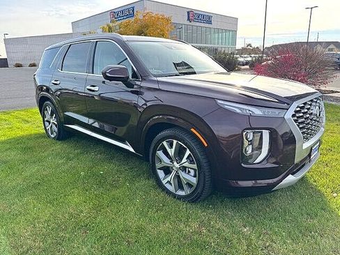 Used 2022 Hyundai Palisade Limited image 3