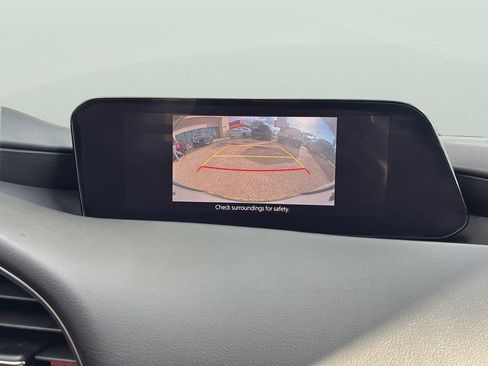 Used 2025 MAZDA MAZDA3 s image 26