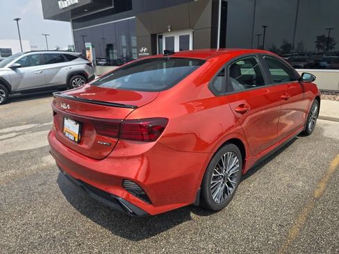 Used 2023 Kia Forte GT-Line w/ GT-Line Technology Package FWD image 3