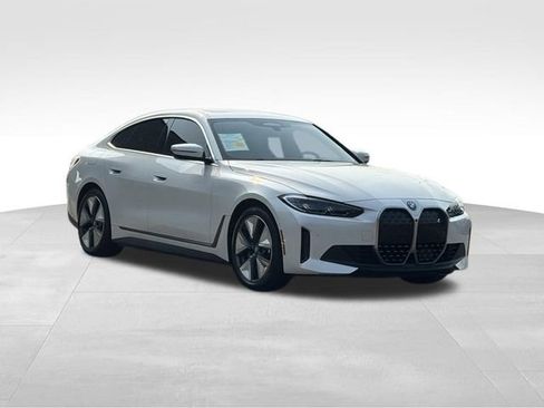 Certified 2023 BMW i4 eDrive40 RWD image 11