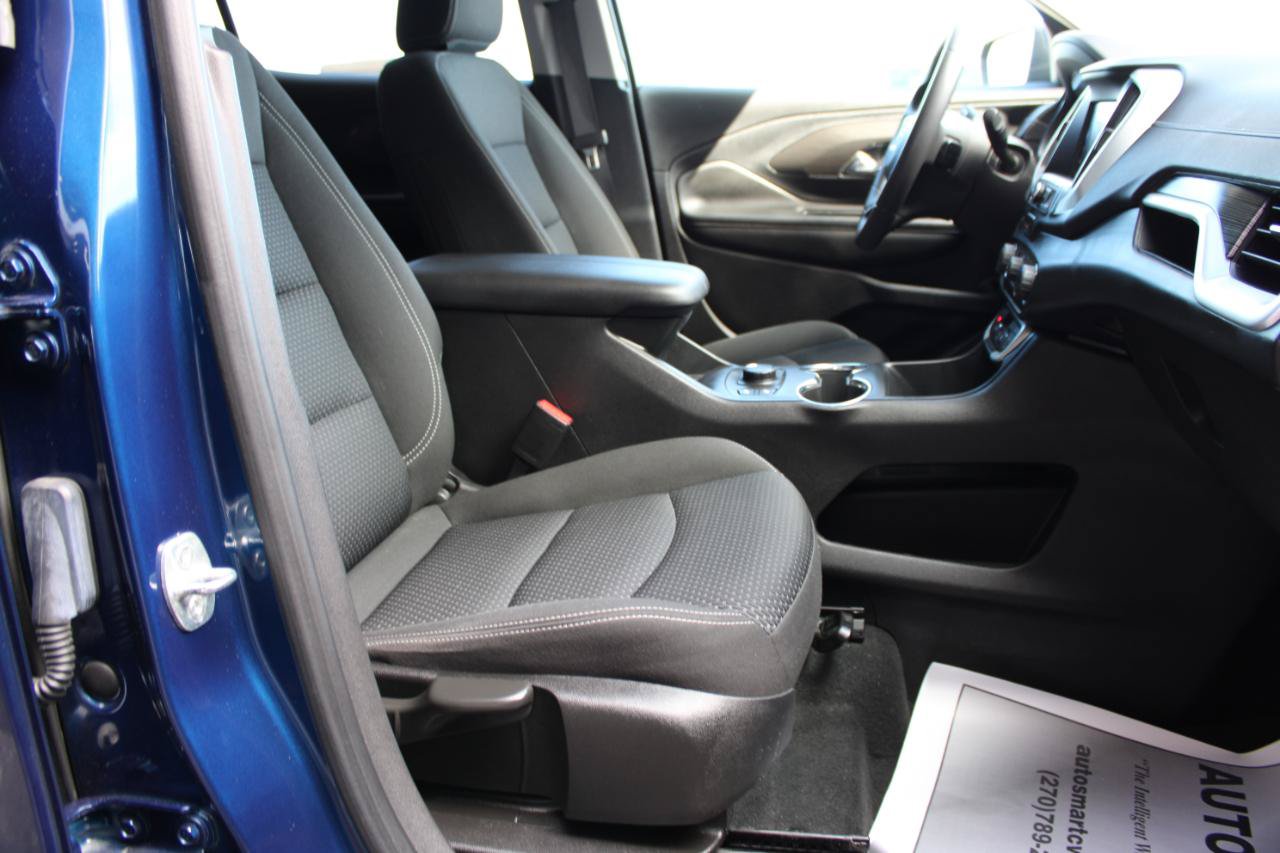 Used 2023 GMC Terrain SLE w/ Driver Convenience Package AWD/4WD image 47