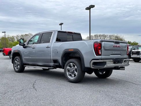 New 2026 GMC Sierra 2500 SLE w/ SLE Value Package; AWD/4WD image 7