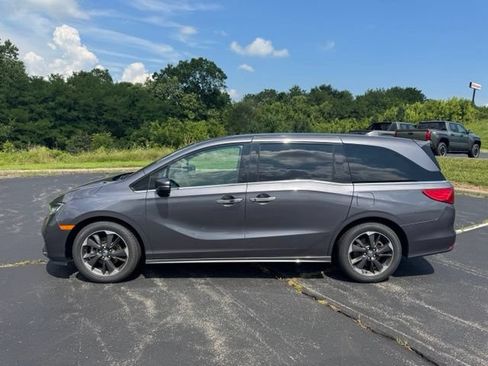 Used 2024 Honda Odyssey Elite image 6