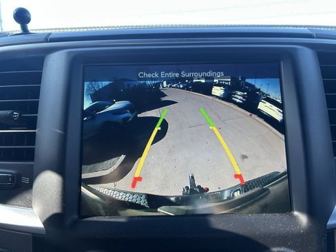 Used 2017 RAM 2500 Power Wagon w/ Leather & Luxury Group image 21