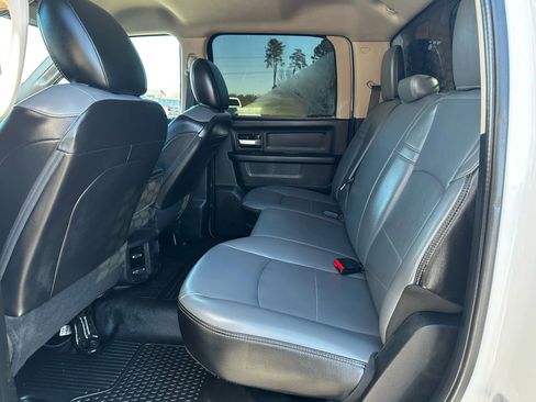 Used 2019 RAM 3500 Tradesman AWD/4WD image 12