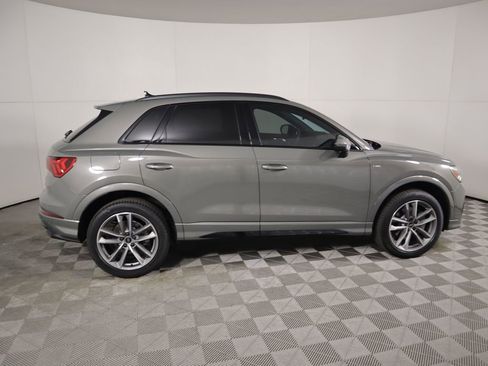 Used 2025 Audi Q3 2.0T Premium w/ Convenience Package image 5