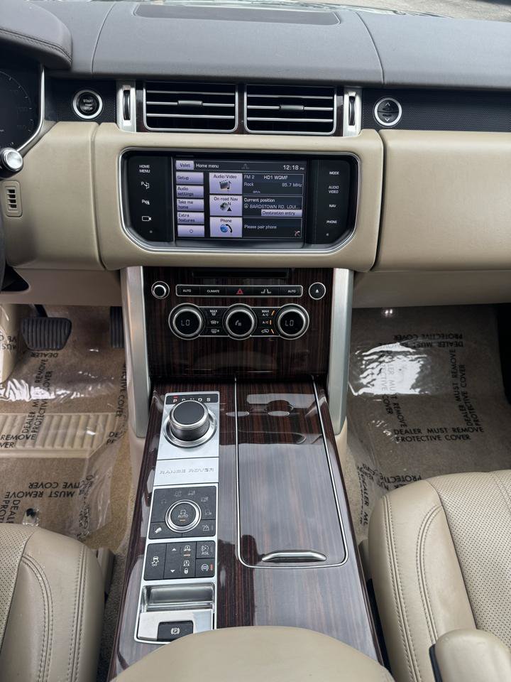 Used 2014 Land Rover Range Rover HSE AWD/4WD image 34