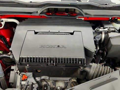 Used 2025 Honda Pilot Touring image 27