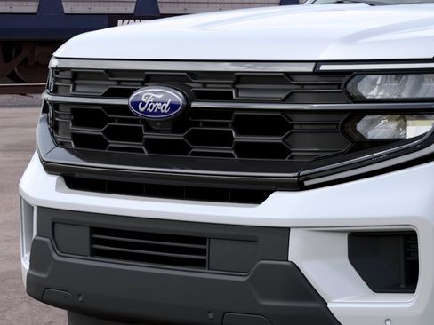 New 2027 Ford Expedition Active RWD image 17