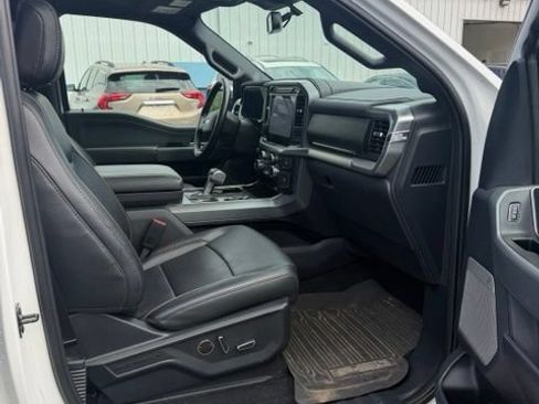 Used 2025 Ford F150 Lariat w/ Equipment Group 502A High AWD/4WD image 7