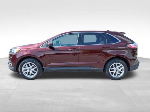 Used 2023 Ford Edge SEL w/ Convenience Package AWD/4WD image 3
