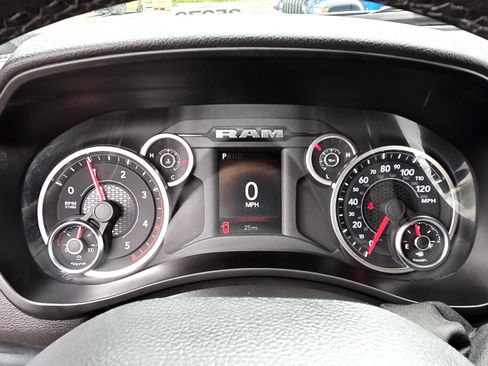 New 2025 RAM 2500 Big Horn image 15