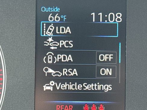 Used 2024 Toyota Corolla LE FWD image 19