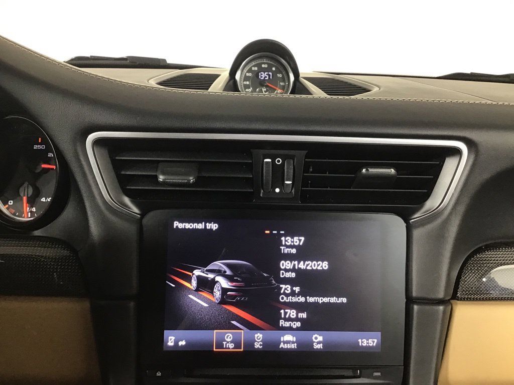 Certified 2018 Porsche 911 Turbo AWD/4WD image 31