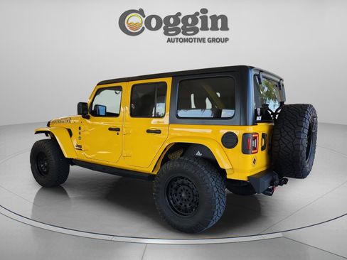 Used 2021 Jeep Wrangler Unlimited Sport AWD/4WD image 3