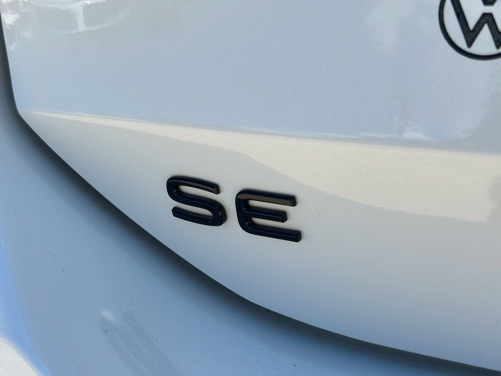 New 2026 Volkswagen Tiguan SE R-Line FWD image 45
