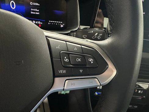 Used 2025 Volkswagen Jetta Sport image 17